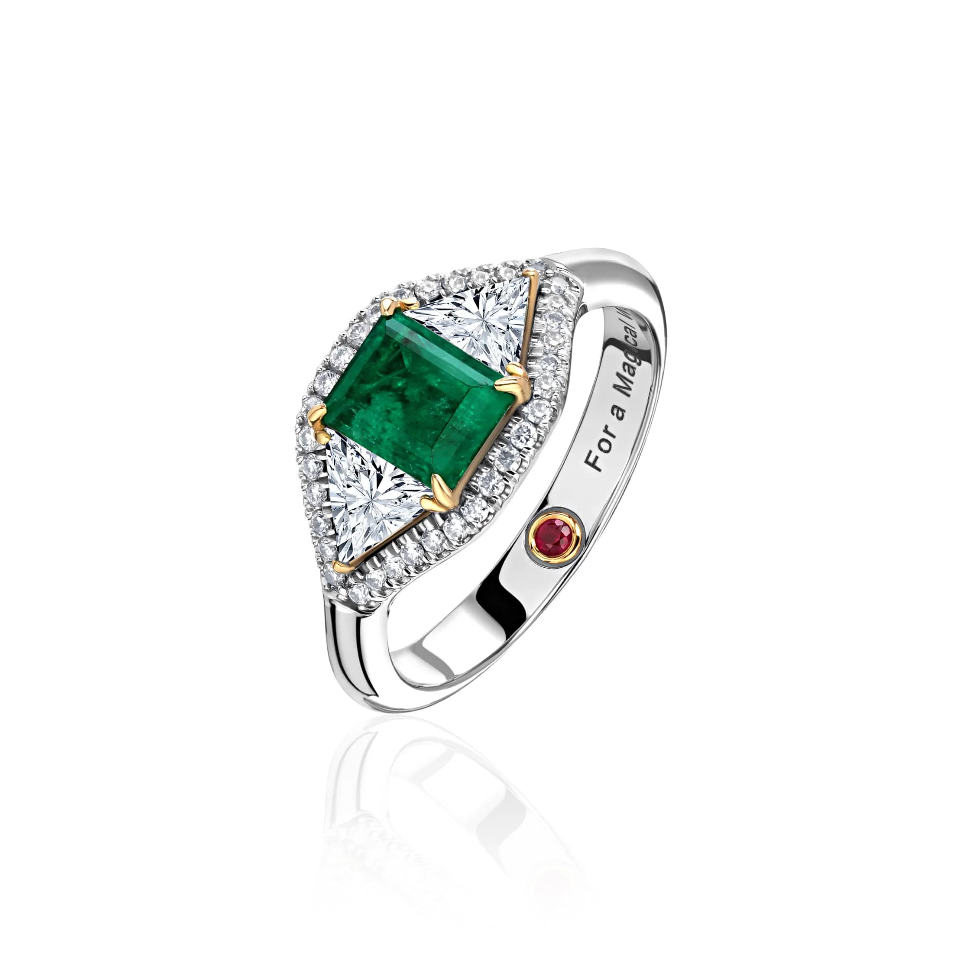1.40 ct Emerald & Diamond Ring, 18k white gold