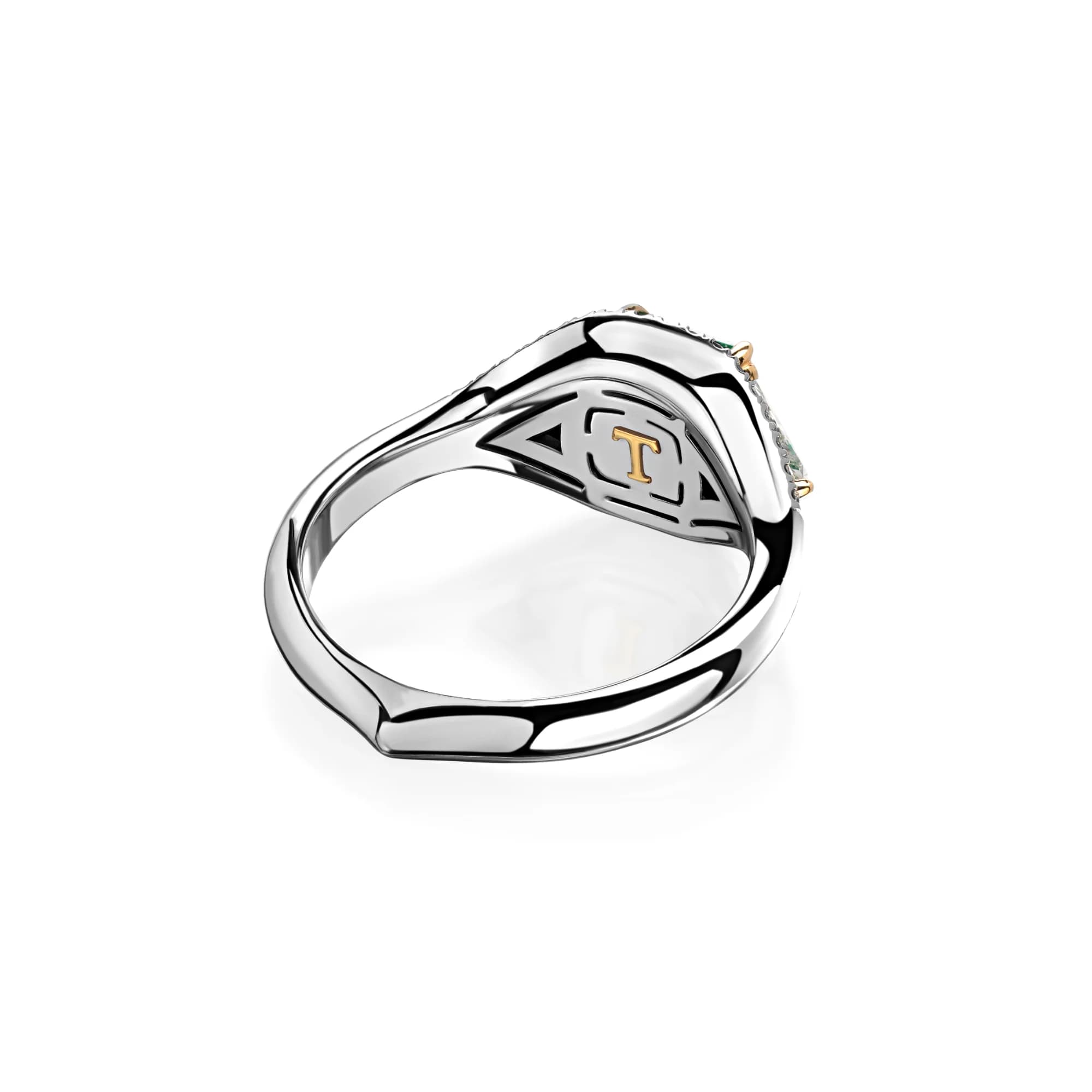 1.40 ct Emerald & Diamond Ring, 18k white gold