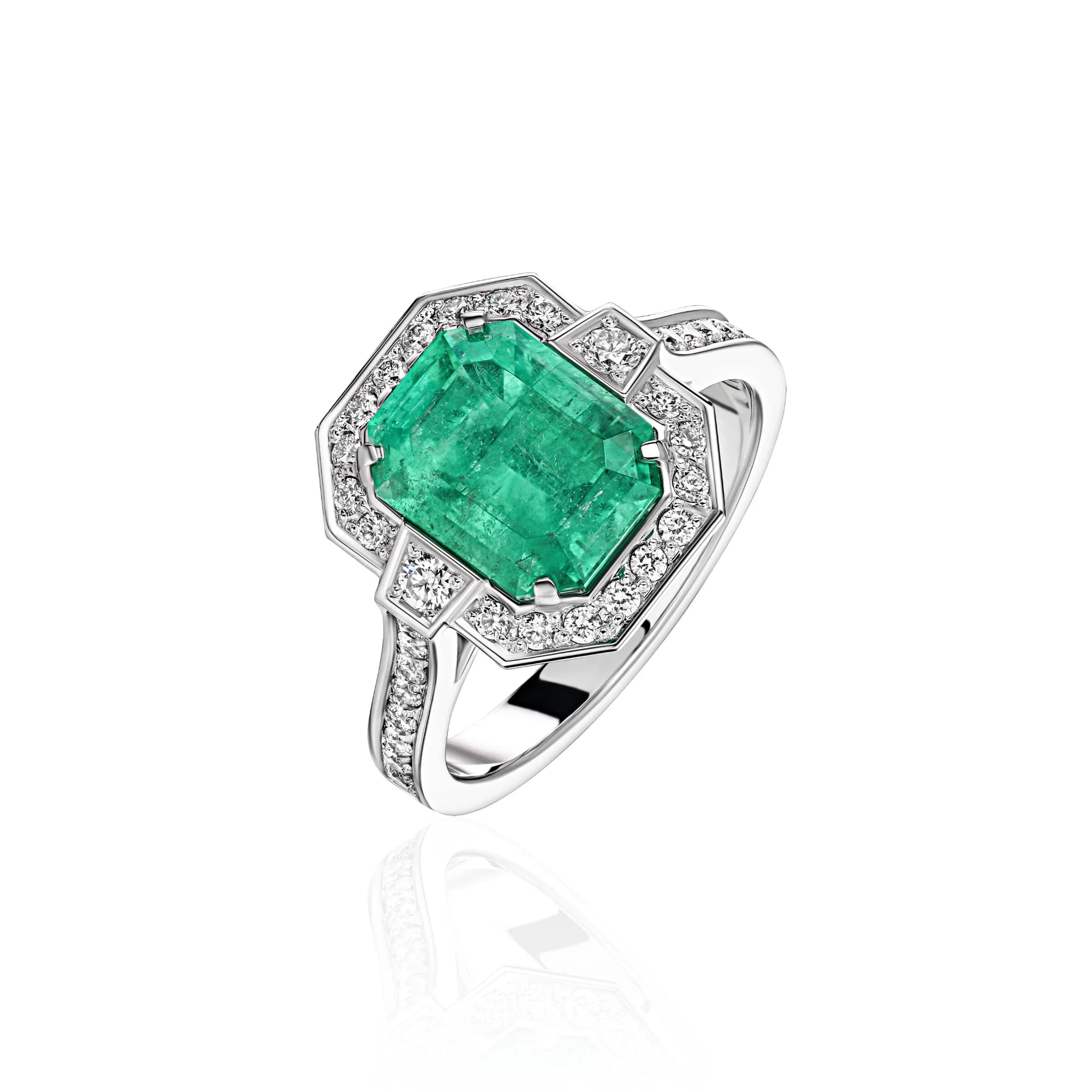 2.90 ct Emerald Ring, 18k white gold